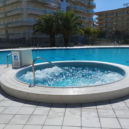Apartamentos Ch3 Parking Incluido Salou Kültér fotó